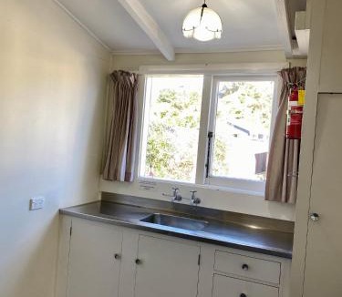 Kaikoura Apartment | Waterfront, Handy Location, Affordable, Unit 5 - KK91645