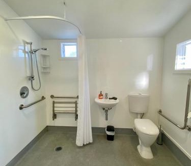 Kaikoura Apartment | Waterfront, Handy Location, Affordable, Unit 5 - KK91645