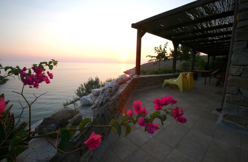Pisses Apartment | Waterfront private beach, salt sapper, quiet location with no crowds