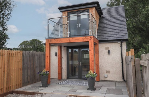 Inverness Cottage | WEE SMITHY, pet friendly, country holiday cottage in Munlochy
