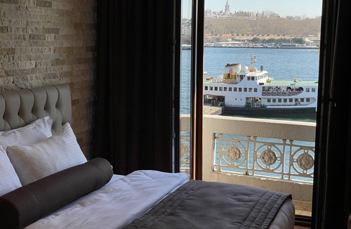 Karakoy Hotel | Weingart Seaside Hotel