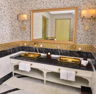 Basiskele Hotel | Wellborn Luxury Hotel