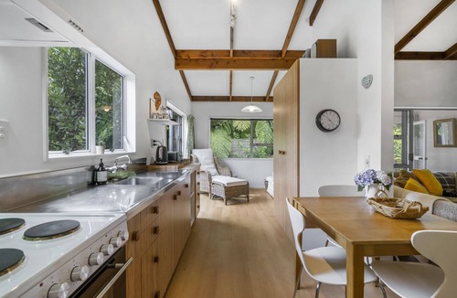 Greytown House | West and Relaxation – Greytown Holiday Home