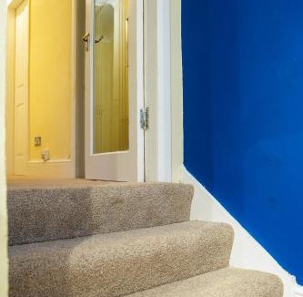 Coatbridge Apartment | West Apartment