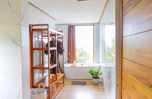 Mendoyo Bed & Breakfast | West Break Bali Medewi