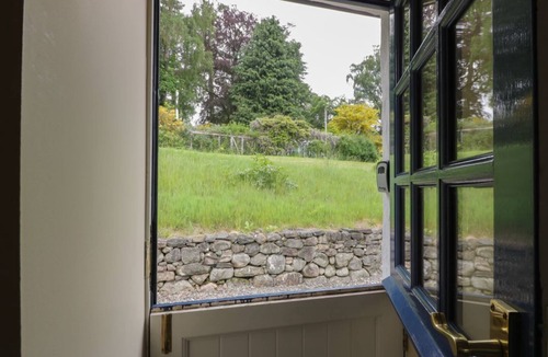 Crieff House | West Cottage, Comrie