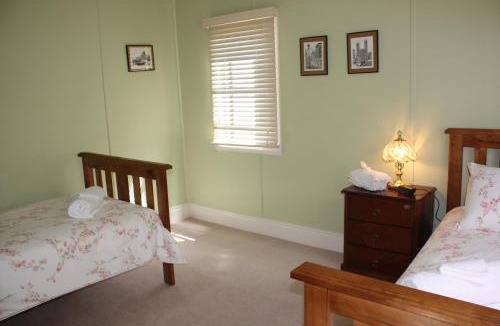 Westbury Bed & Breakfast | Westbury Gingerbread Cottages