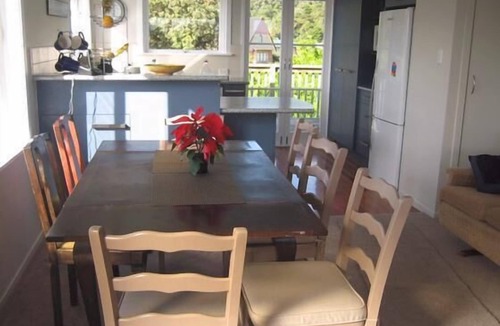 Tutukaka House | Whangaumu Bay. Great space and sea views