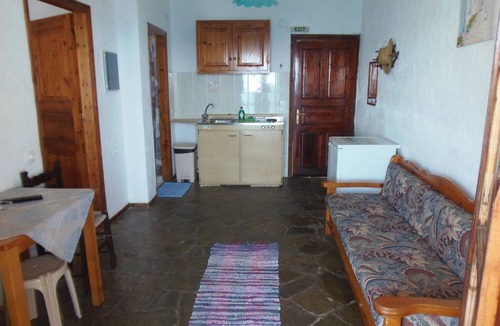 Skopelos Apartment | Where the sea meets the sky 7 , studiosmilos-skopelos