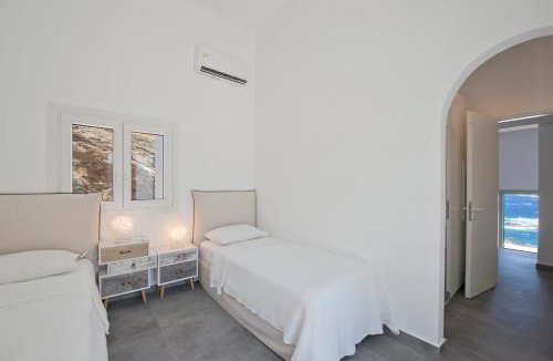 Kithnos Villa | White Wave Kythnos