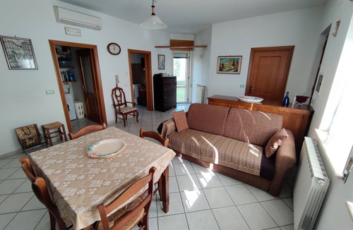 San Vito sullo Ionio House | Whole house accommodation on two floors with large garden and parking space