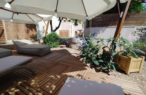Melidoni Villa | Wild Violet Villa: an old vision of luxury