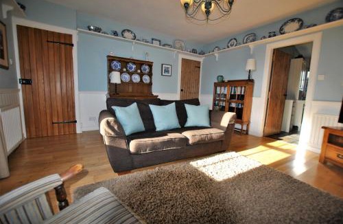 Pittenweem House | Willow Cottage- charming cottage in East Neuk