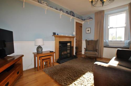 Pittenweem House | Willow Cottage- charming cottage in East Neuk