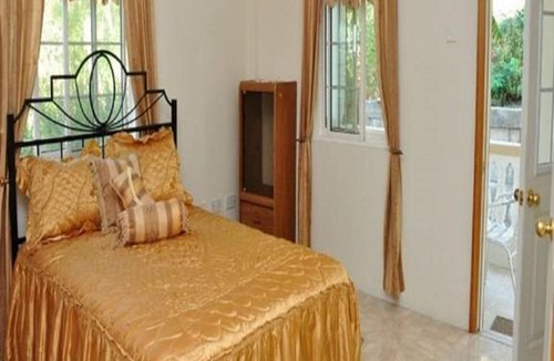 Hillsborough Apartment | Windmill Villa
