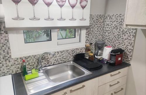 Nea Kios Apartment | Wine Reflections Apartment near Nafplio