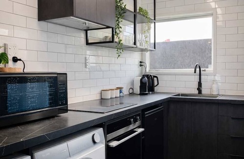 Hamilton Apartment | Winifreds Apartment Where Design Meets Convenience