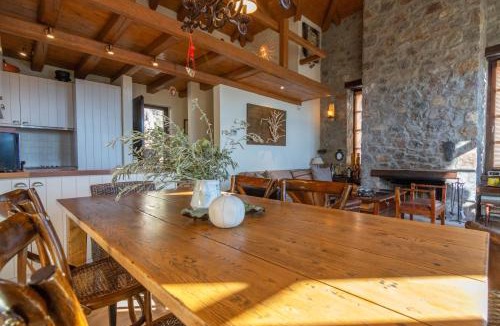 Arachova Villa | Winter Breeze
