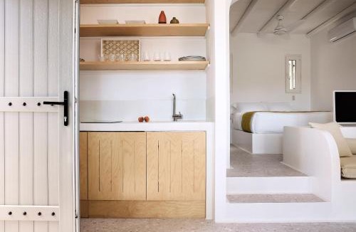 Kithnos Apartment | Wise Luxury Suites