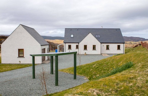 Flashader House | Wonderful private villa for 5 guests with WIFI and TV