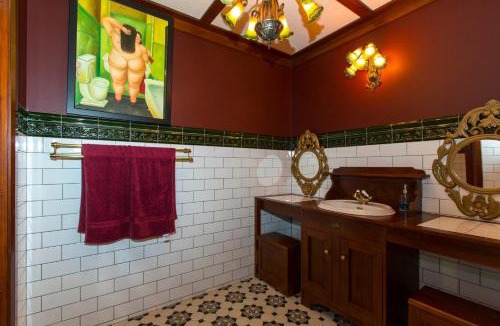 Lower Hutt Villa | Woodroyd Estate holiday sanctuary