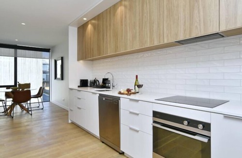 Christchurch City Centre Apartment | Worcester Terrace Eleven-Top inner city location