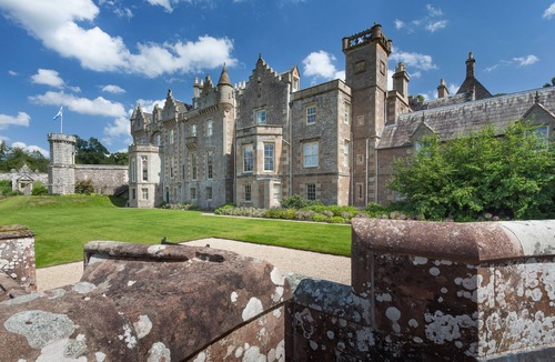 Melrose House | World famous house in the beautiful Scottish Borders