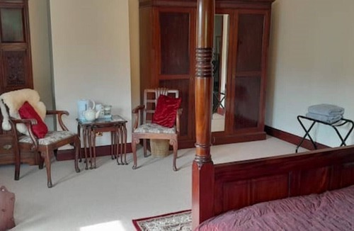Kirtlebridge Cabin | Wyesebyside.A peaceful rural retreat- close to Gretna for weddings.sleeps 14