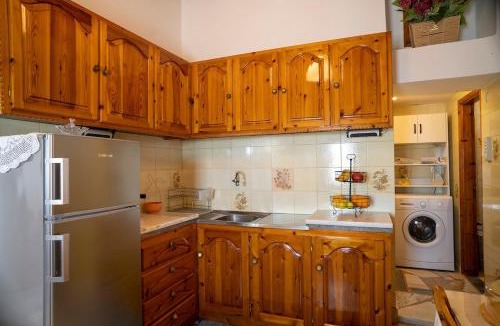 Sitia Apartment | Xrisanthy's House