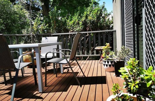 Launceston CBD Apartment | Your Home Away From Home in a Charming Street