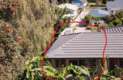 Whanganui Apartment | Your stay starts with dinner in our home