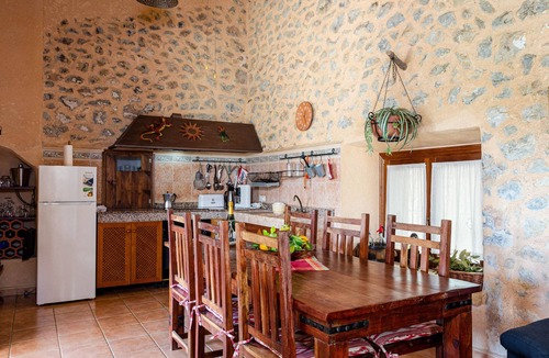 Inca Villa | YourHouse Ermita quiet villa with private pool