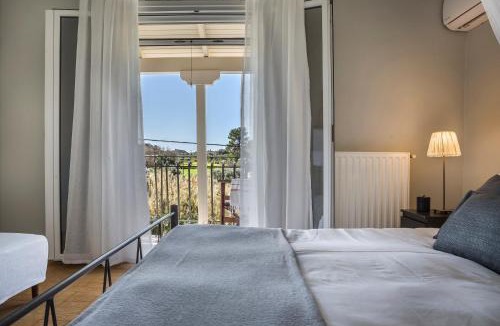 Lixouri Apartment | Zādos Central Garden Villa, Lixouri Nomāde