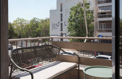 Mets Apartment | Zeus Grand Apartment, Olympian Zeus Apartments