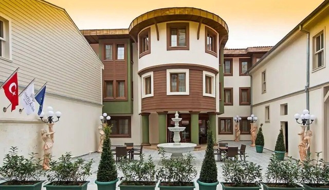 Çeşmeli Konak Otel