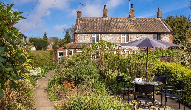 2 bedroom accommodation in Gresham