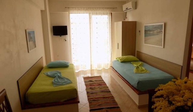 25 meters from beach 1