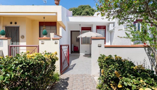 A comfortable 90 sqm apartment on two levels connected by an internal staircase, ideal for up to 6 people.The property is located in Torre Faro, one of the most picturesque towns in the Messina area, about 15 km from the center of Messina, at a point whe