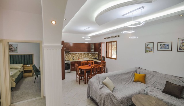 A comfortable home-away-from-home experience, close to everything.