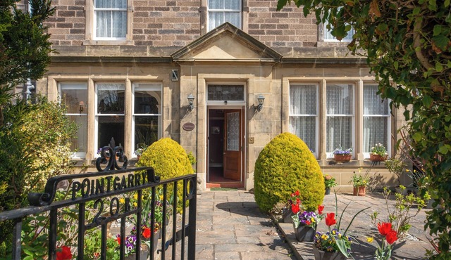 A spacious, historic and beautiful Victorian property with exceptional sea and golf course views