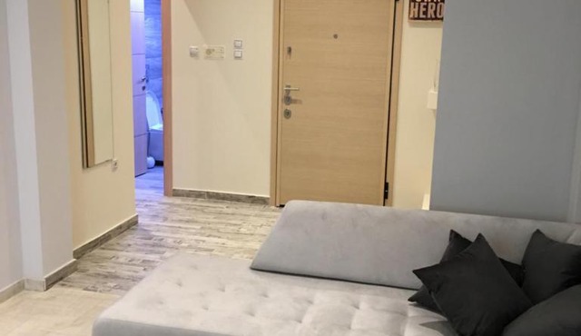 Acropolis brand new 1min from metro!