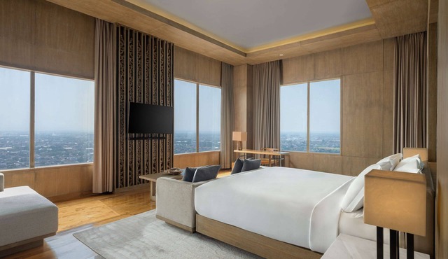 Alila Solo, Java in Surakarta
