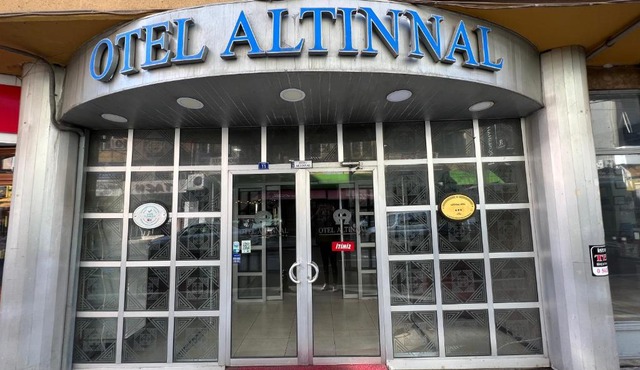 Altinnal Hotel