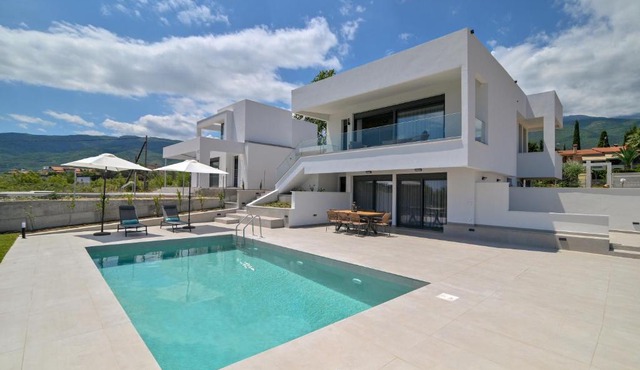 Apex Premium Living