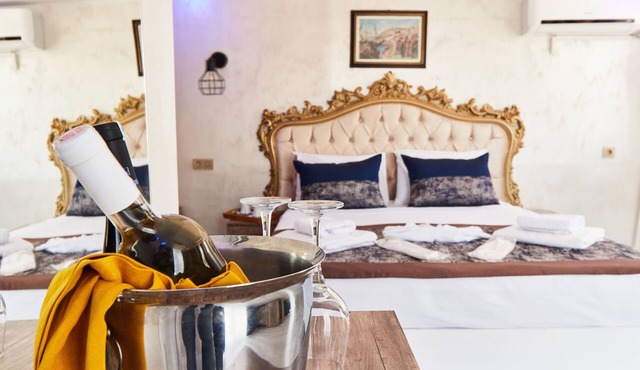 Armar Hotel