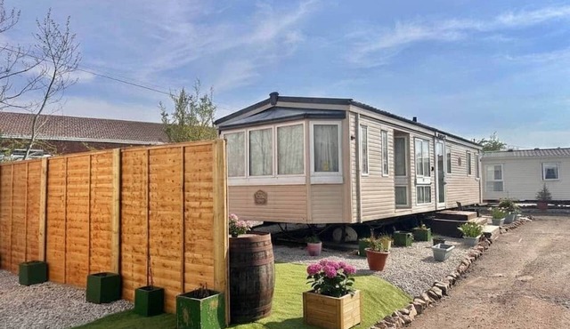 Atlas 2 Bedroom Caravan, Glasgow Number 2