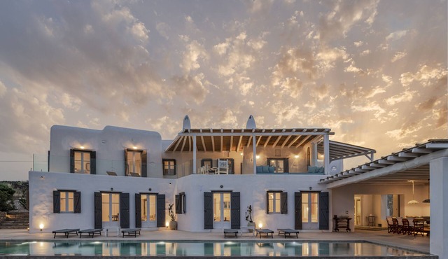 Aura villa A story to tell