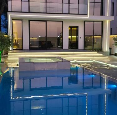 Aventus Luxury Villa