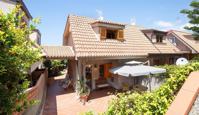 Awesome home in Gizzeria