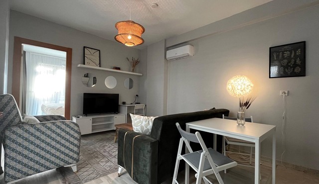 B-Cozy 1-bedroom apartment in enjoyable Istanbul with WiFi, AC